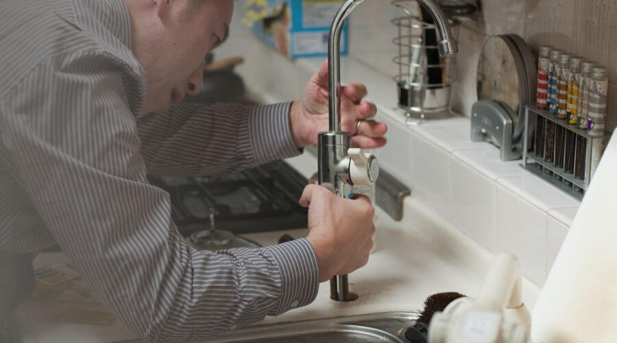 Professional emergency plumbing in Lillian, AL